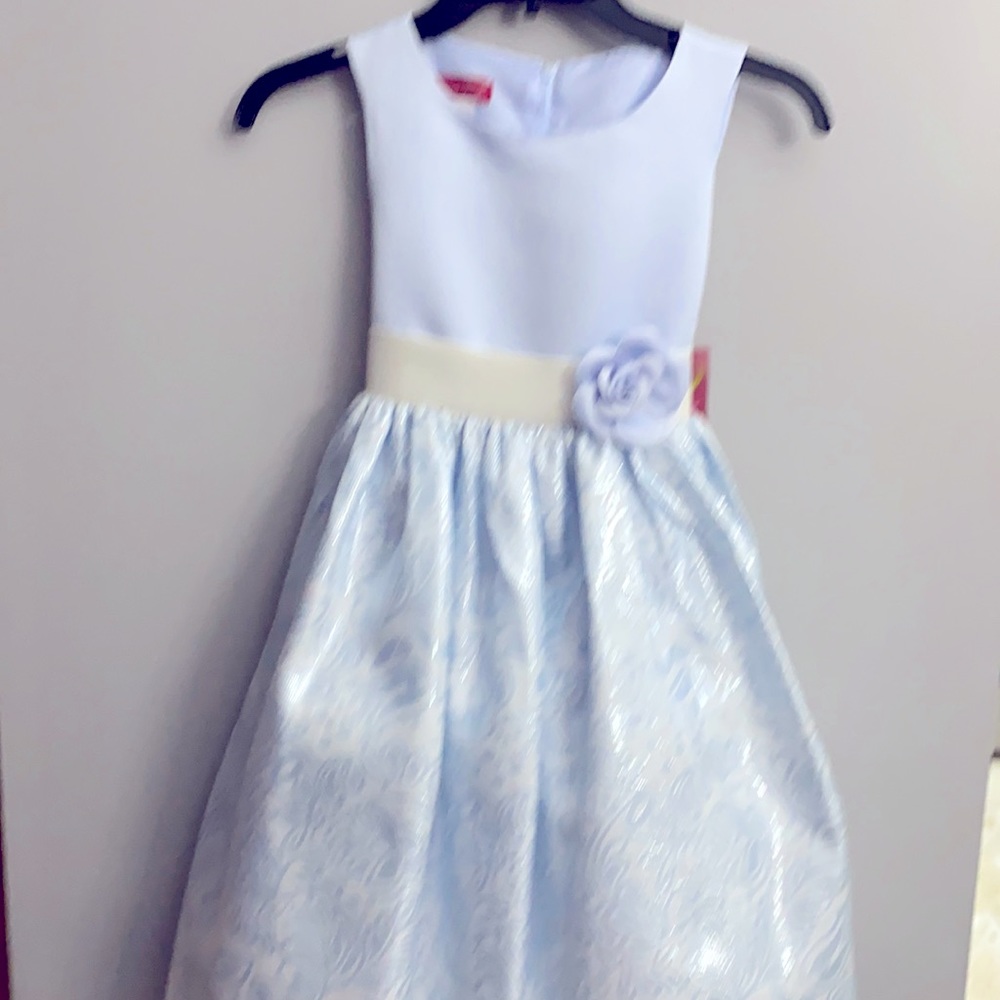 Girls light blue dressy dress. Never worn. Size 8